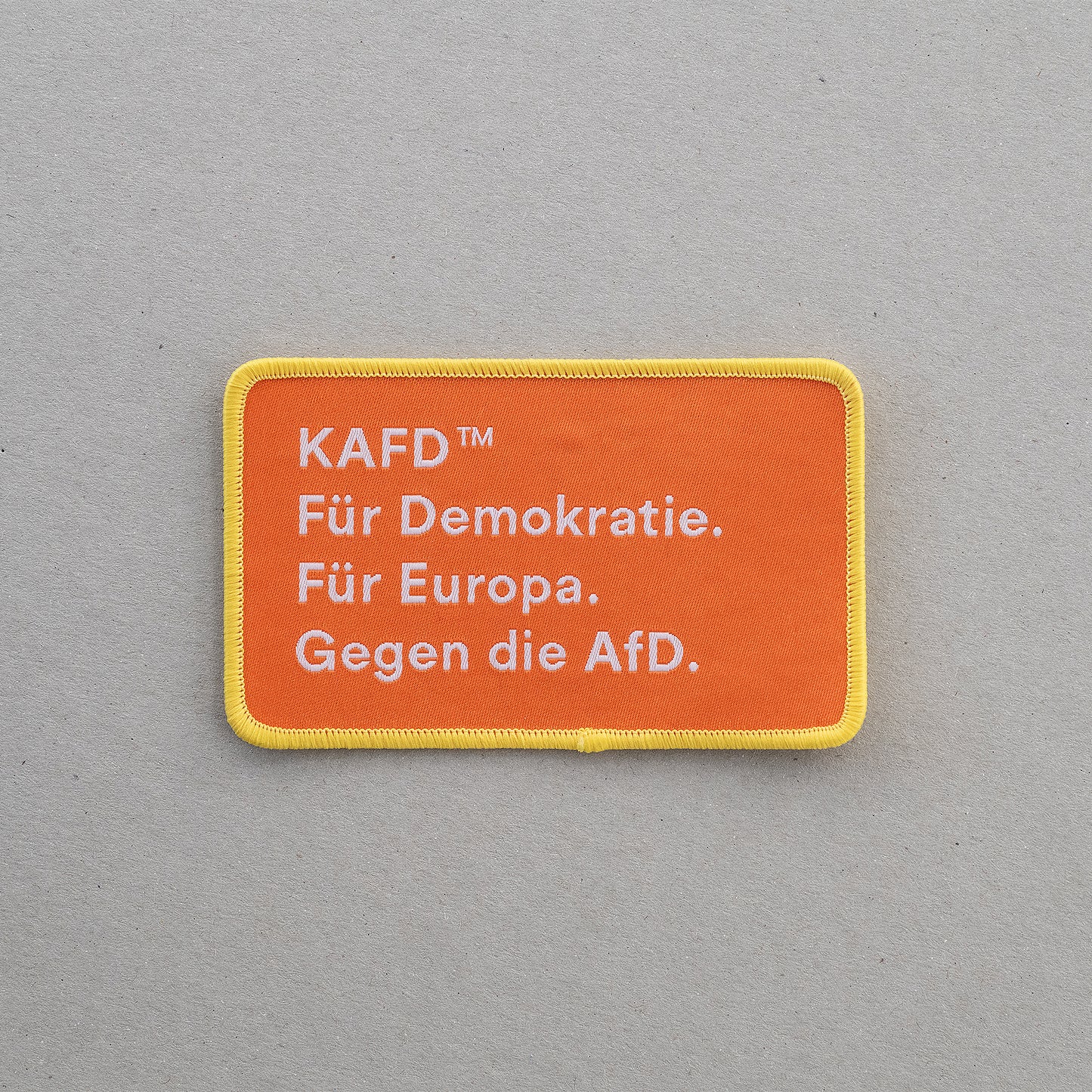 0034 Patch "Demokratie", orange/gold