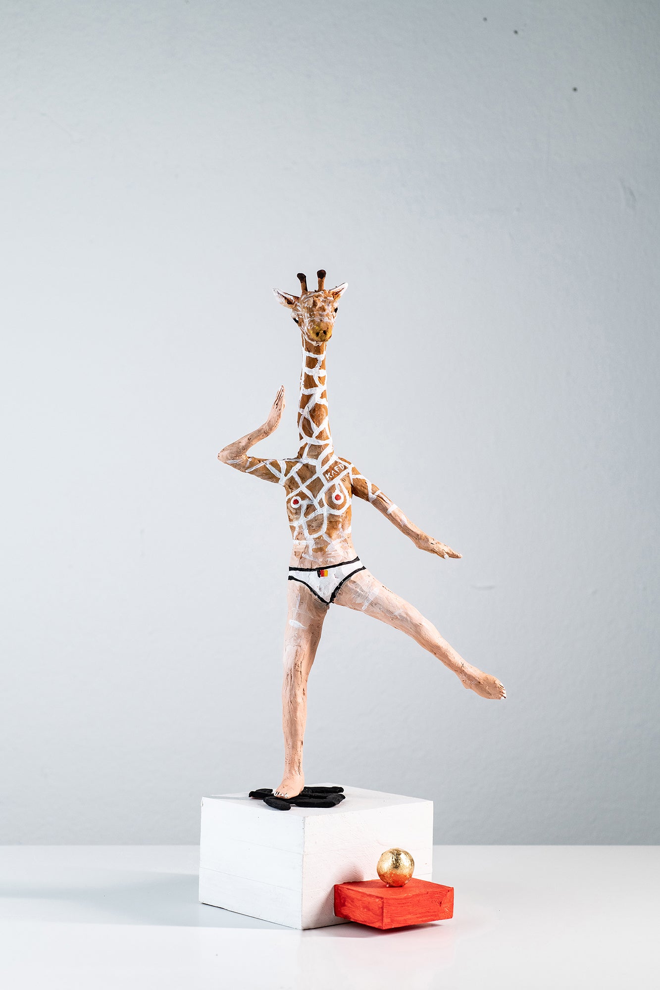 0030/001 KAFD Bundesgiraffe by Volker März